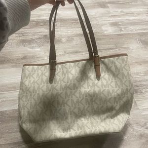 white michael kors large purse